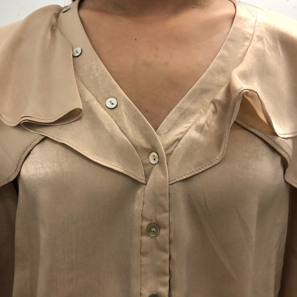 Cream/Champagne Cold Shoulder Ruffle Top - Picture 4 of 6